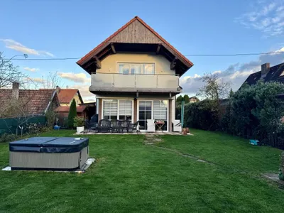 5-Zimmer-Haus kaufen in Wels-Land – 220 m², € 599.000 – Bild 3 von 26