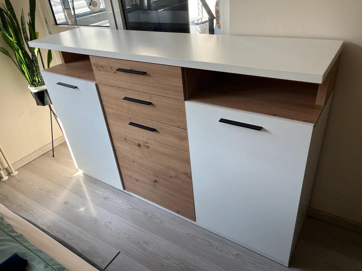 Sideboard - 170 cm breit, € 220,- (1210 Wien)