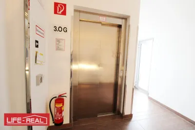 8-Zimmer-Gewerbeimmobilie kaufen in Linz Land – 240 m², € 449.000 – Bild 11 von 16