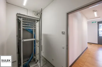 Gewerbeimmobilie mieten in Wien – 290 m², € 5.771 – Bild 39 von 43