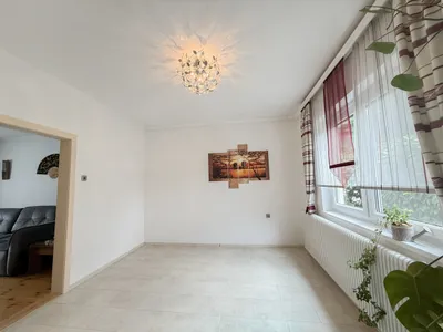 4-Zimmer-Haus kaufen in Neunkirchen – 80 m², € 349.000 – Bild 5 von 14