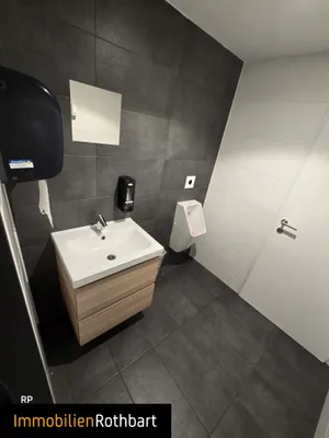 4-Zimmer-Gewerbeimmobilie mieten in Bruck-Mürzzuschlag – 223 m², € 3.000 – Bild 12 von 13