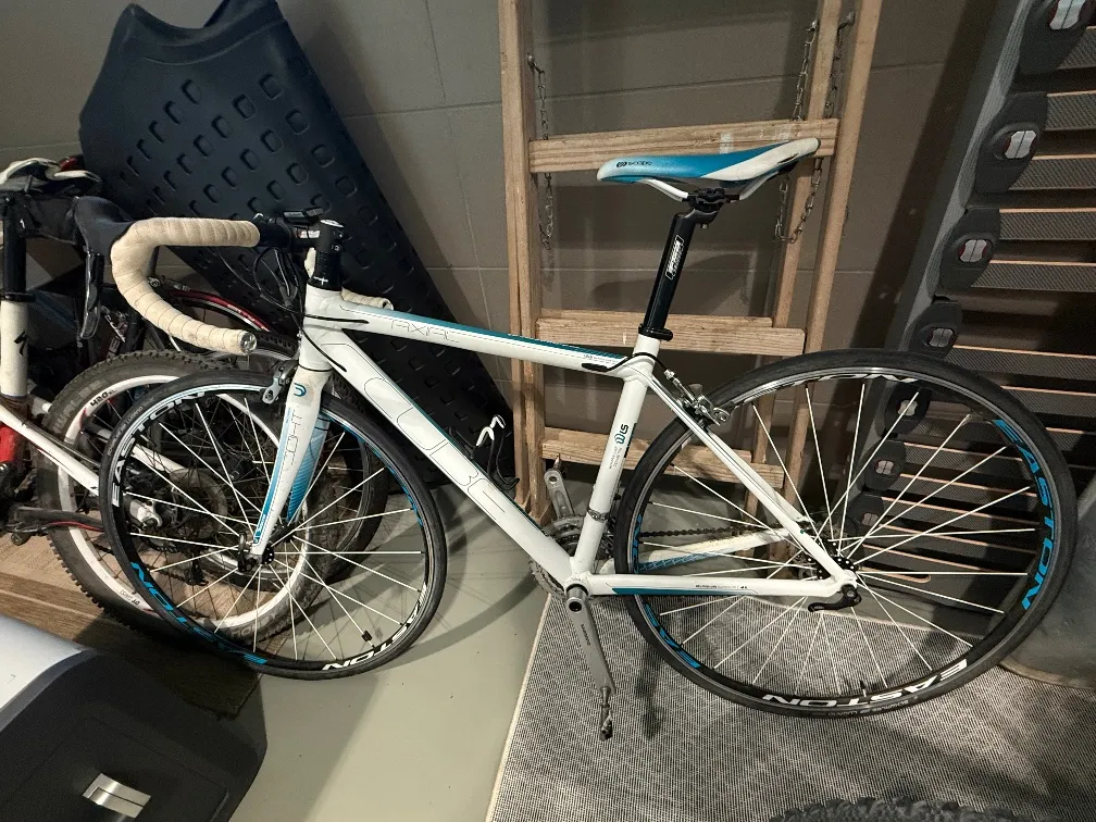 seitenständer für e-bike fully N+1 Verstellbarer Mountainbikes, E-Bikes, Straßen-, Stadt- und schwere Fahrräder – 66-73,7 cm (26-29 Zoll) | Für Mountainbikes, eBike, Straßen, City & Heavy Bikes Frame:50 cm SAMLA Box mit Deckel, batteryLocationEn:Rear rack