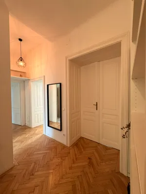 Altbauwohnung im 1090