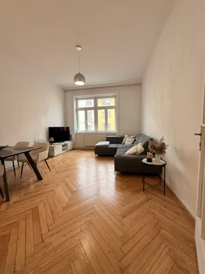 Altbauwohnung im 1090 – Bild 2