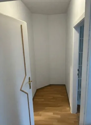 2-Zimmer-Wohnung mieten in Neunkirchen – 55,43 m², € 680 – Bild 9 von 11