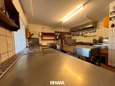 Gewerbeimmobilie kaufen in Sankt Veit an der Glan – 342 m², € 550.000 – Bild 12 von 28