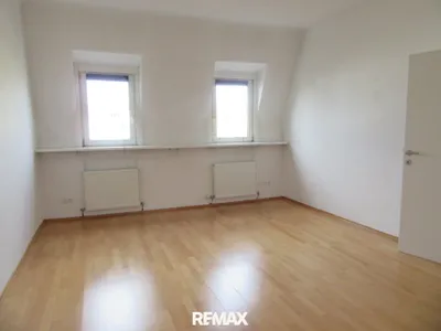 3-Zimmer-Wohnung kaufen in Wien – 77 m², € 250.000 – Bild 3 von 9