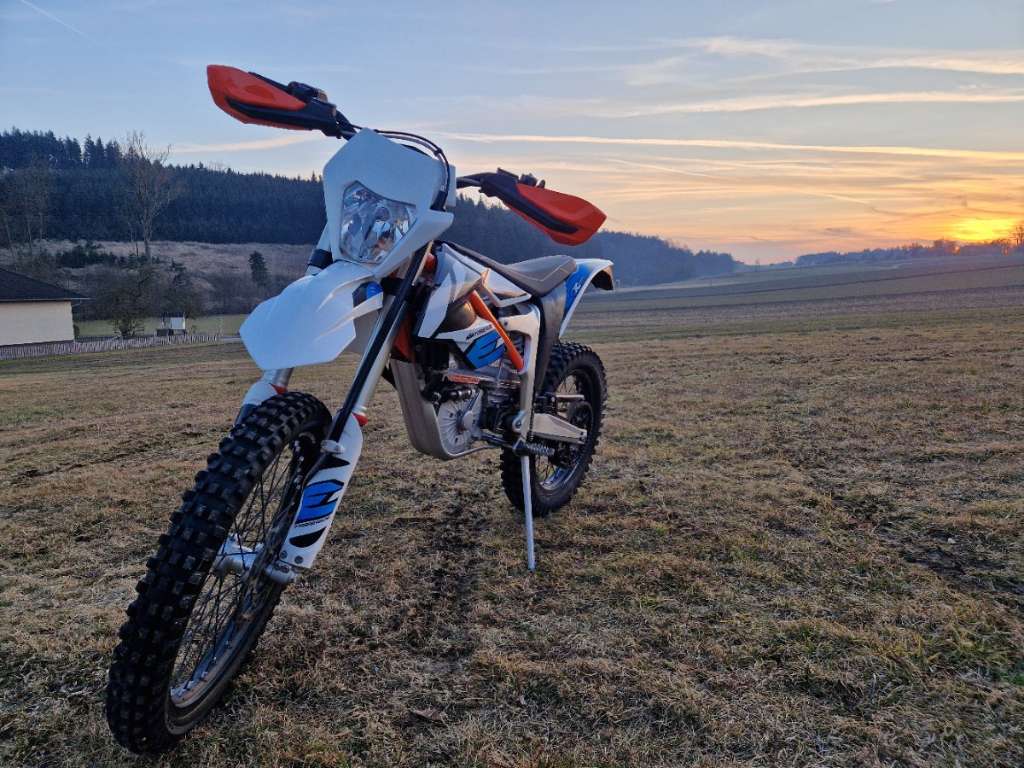 KTM Freeride E-XC 2021 Enduro