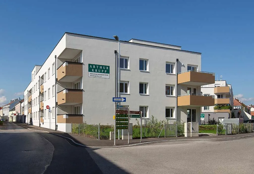 WOHNEN IN TOPLAGE: Hochwertige 3-Zimmer-Dachgeschoßwohnung mit Balkon - Ansicht 3