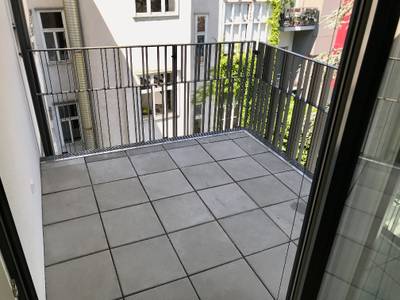 Moderne 2-Zimmer-Wohnung mit Balkon in ruhiger Hoflage nahe AKH – Bild 3