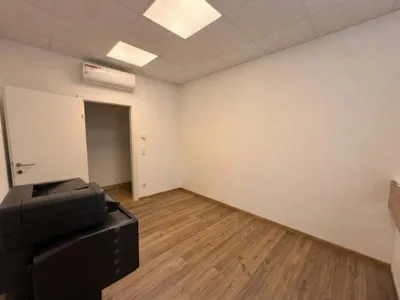 5-Zimmer-Gewerbeimmobilie mieten in Wien – 226,61 m², € 3.383 – Bild 11 von 26