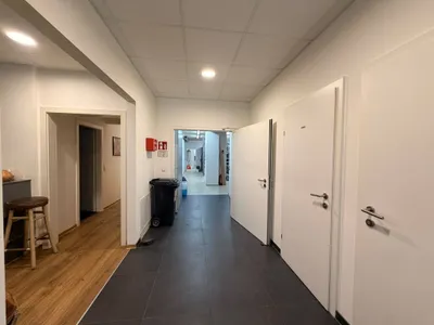 5-Zimmer-Gewerbeimmobilie mieten in Wien – 226,61 m², € 3.383 – Bild 4 von 26