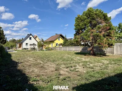 Grundstück kaufen in Neunkirchen – 401 m², € 109.000 – Bild 2 von 12