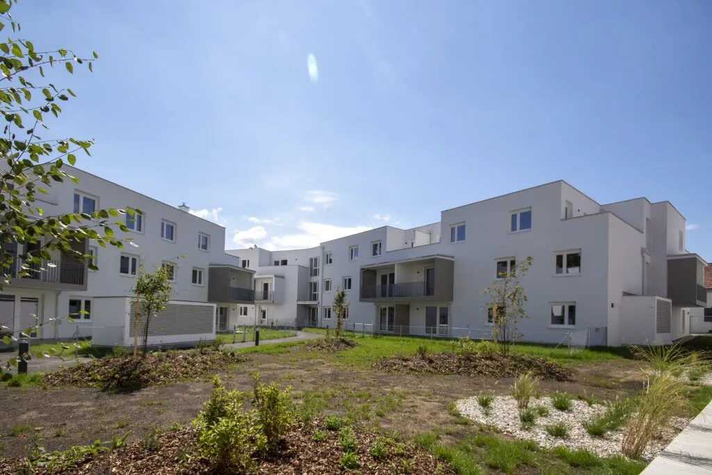Schöne Gartenwohnung in ruhiger Lage – pohled 3
