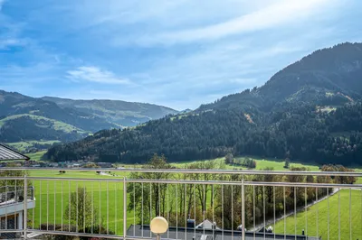 5-Zimmer-Haus kaufen in Kitzbühel – 278 m² – Bild 2 von 3