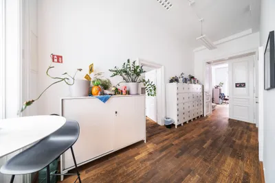 6-Zimmer-Gewerbeimmobilie mieten in Wien – 290 m², € 6.578 – Bild 4 von 17