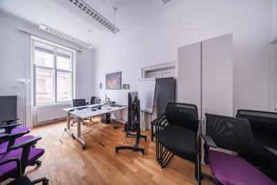 6-Zimmer-Gewerbeimmobilie mieten in Wien – 290 m², € 6.578 – Bild 10 von 17
