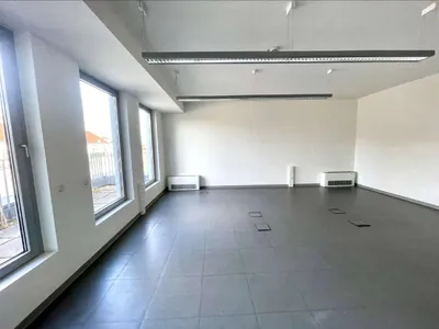 4-Zimmer-Gewerbeimmobilie mieten in Wien – 170 m², € 2.834 – Bild 5 von 12