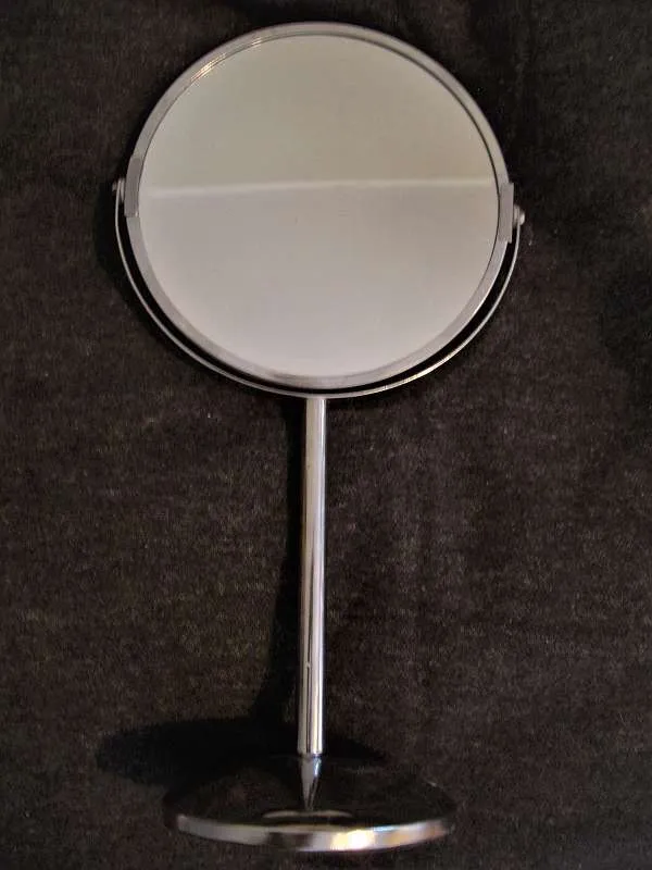 Kosmetik Spiegel / Steh Spiegel, € 5,- (6230 Brixlegg)