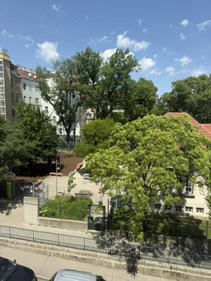 6 Zimmerwohnung (189m²) in der Pulverturmgasse mit Blick auf die Canisuskirche – Bild 3