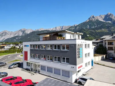 5-Zimmer-Gewerbeimmobilie mieten in Zell am See – 148,3 m², € 2.447 – Bild 3 von 16