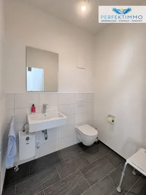 Gewerbeimmobilie mieten in Dornbirn – 141 m², € 2.600 – Bild 8 von 11