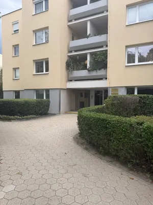 Gewerbeimmobilie mieten in Wien – 85 m², € 981 – Bild 2 von 4