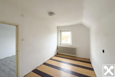 5-Zimmer-Haus kaufen in Vöcklabruck – 110 m², € 289.000 – Bild 6 von 12