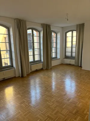 2-Zimmer-Wohnung mieten in Steyr – 55 m², € 702 – Bild 2 von 11