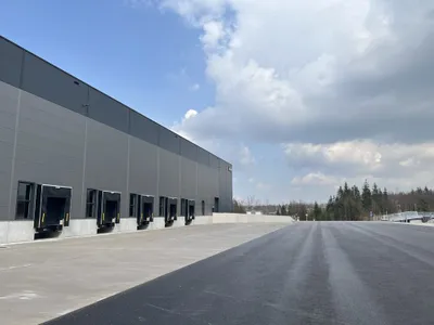 Gewerbeimmobilie mieten in Gmunden – 6 000 m² – Bild 8 von 12