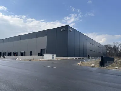 Gewerbeimmobilie mieten in Gmunden – 6 000 m² – Bild 5 von 12