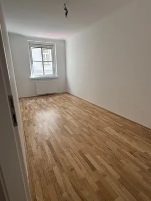 Tolle 3 Zimmer Wohnung - WG geeignet – Bild 3