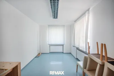 Gewerbeimmobilie mieten in Gmunden – 543 m², € 4.122 – Bild 5 von 5