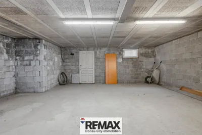 6-Zimmer-Haus kaufen in Hollabrunn – 242 m², € 329.000 – Bild 19 von 36