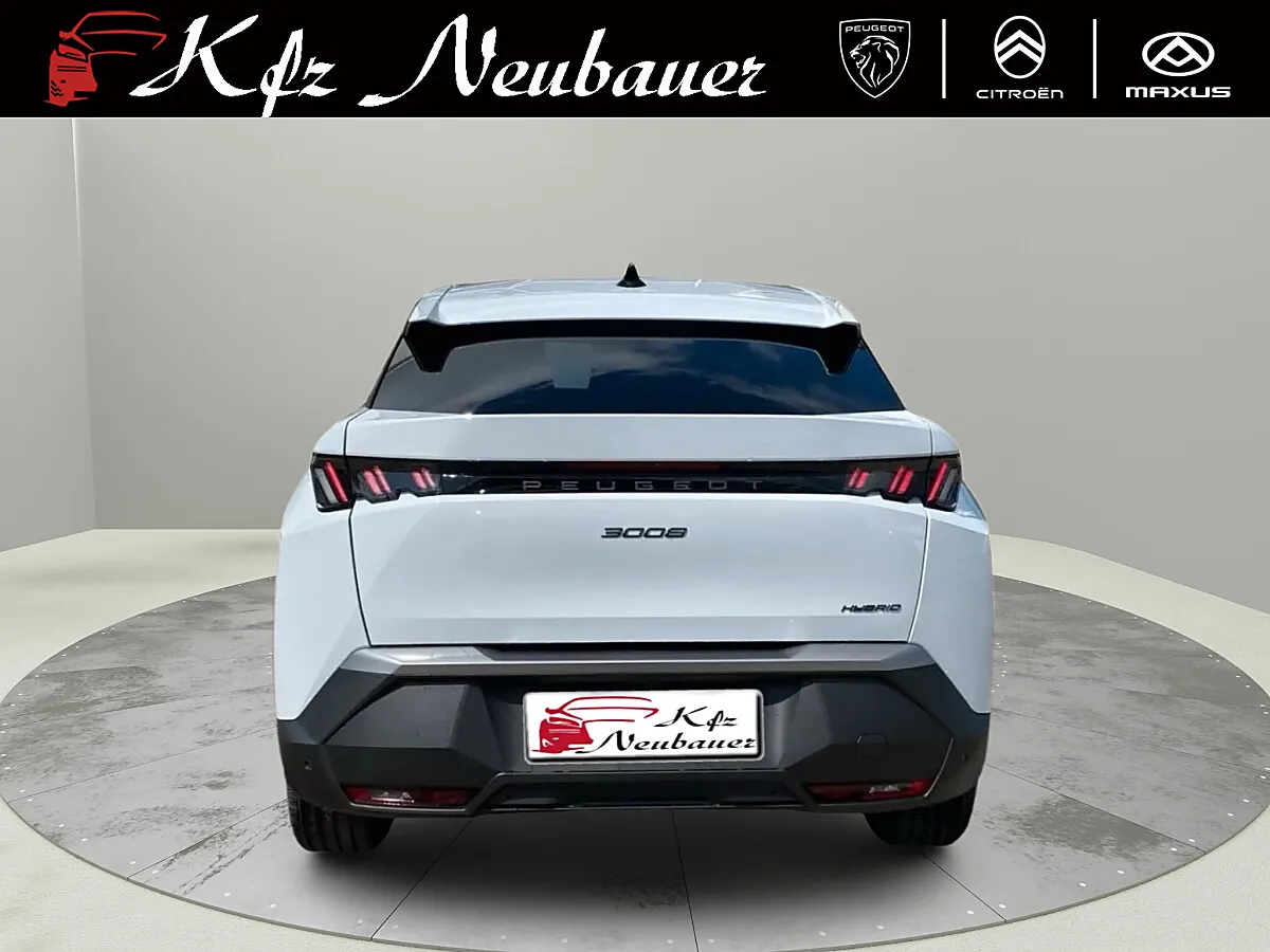Peugeot 3008 1.2 Hybrid 145 Allure + AHV – Bild 8