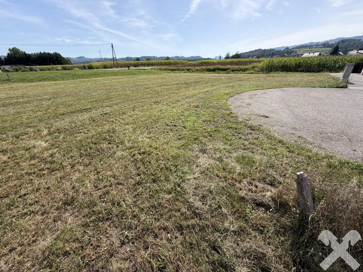 Sonniges Baugrundstück nahe Oberhaag - sofort bebaubar - Ansicht 2