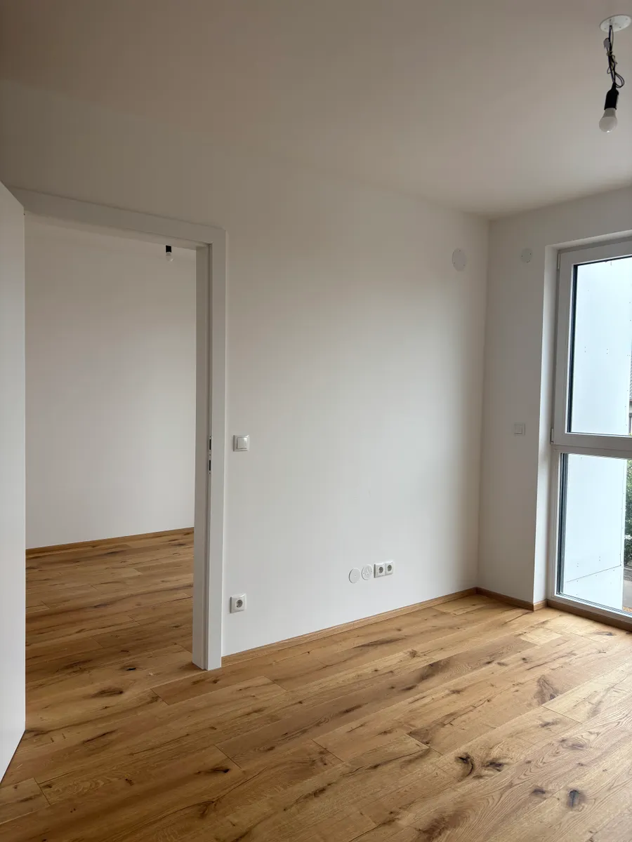 ERSTBEZUG | Moderne 2-Zimmer-Wohnung mit Loggia, Fußbodenheizung & niedrigen Energiekosten - Ansicht 2