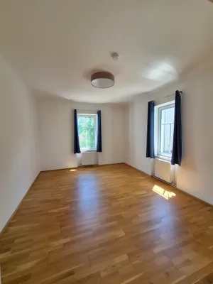2-Zimmer-Wohnung mieten in Sankt Pölten – 70 m², € 790 – Bild 3 von 10
