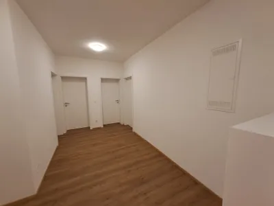 4-Zimmer-Wohnung mieten in Krems Land – 102 m², € 1.300 – Bild 9 von 12