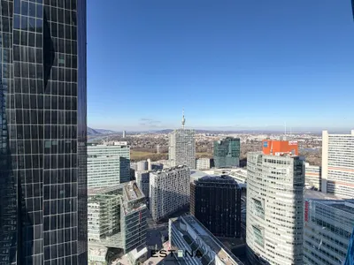 Aufwachen mit Panoramablick - Dein tägliches Highlight im DC 2 Tower – Bild 3