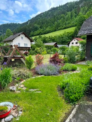 10-Zimmer-Haus kaufen in Neunkirchen – 288 m² – Bild 1 von 25