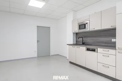 Gewerbeimmobilie mieten in Linz – 284 m², € 3.763 – Bild 28 von 30