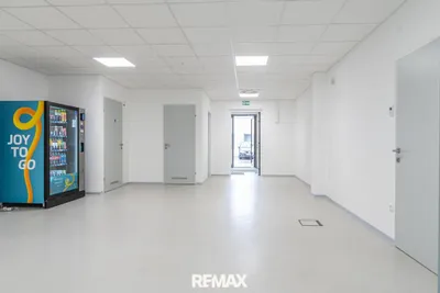 Gewerbeimmobilie mieten in Linz – 284 m², € 3.763 – Bild 23 von 30