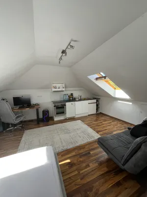 1-Zimmer-Wohnung mieten in Wiener Neustadt Land – 38 m², € 450 – Bild 1 von 3
