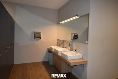 1-Zimmer-Gewerbeimmobilie mieten in Amstetten – 259 m², € 2.914 – Bild 30 von 37
