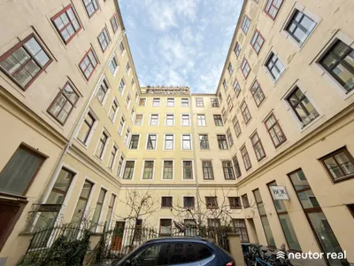 Exklusives Altbaujuwel Nähe Karlsplatz & Naschmarkt - Stilvolle 3-Zimmer-Wohnung mit Loftcharakter in Bestlage des 4. Bezirks - 4. Liftstock – Bild 3
