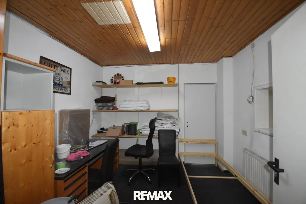Flexibel nutzbare Gewerbefläche: Werkstatt, Lager & Stellplatz - View 2