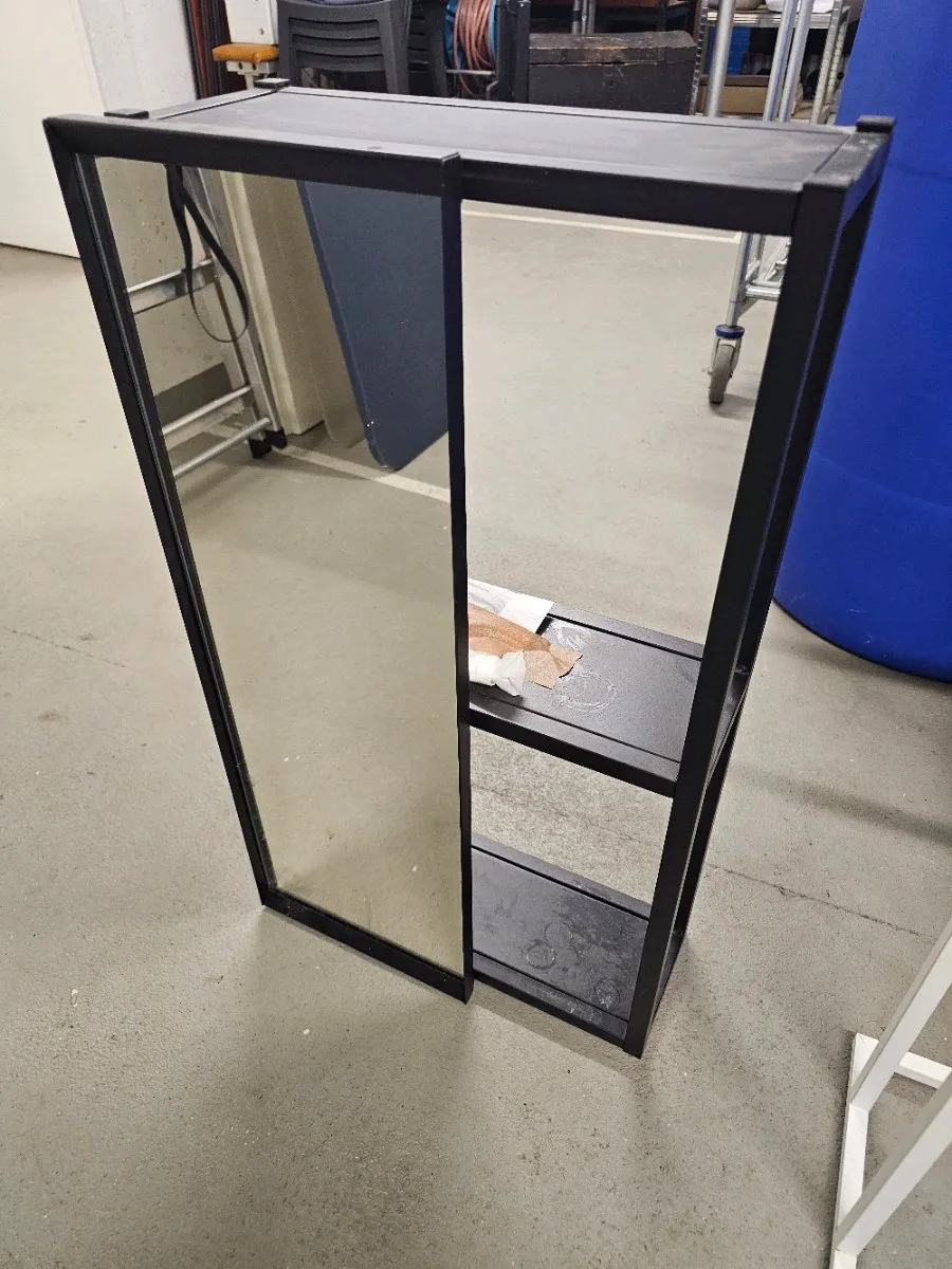 Spiegelschrank/ Alibert Ikea ENHET, € 20,- (1110 Wien)