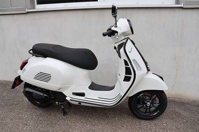 Vespa GTS 125 Super Sport HPE ABS E5+ - Sonderedition...
